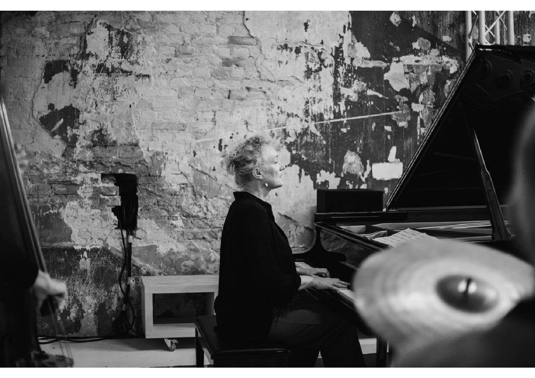 JULIA HÜLSMANN QUARTET